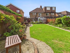 REAR ASPECT- click for photo gallery